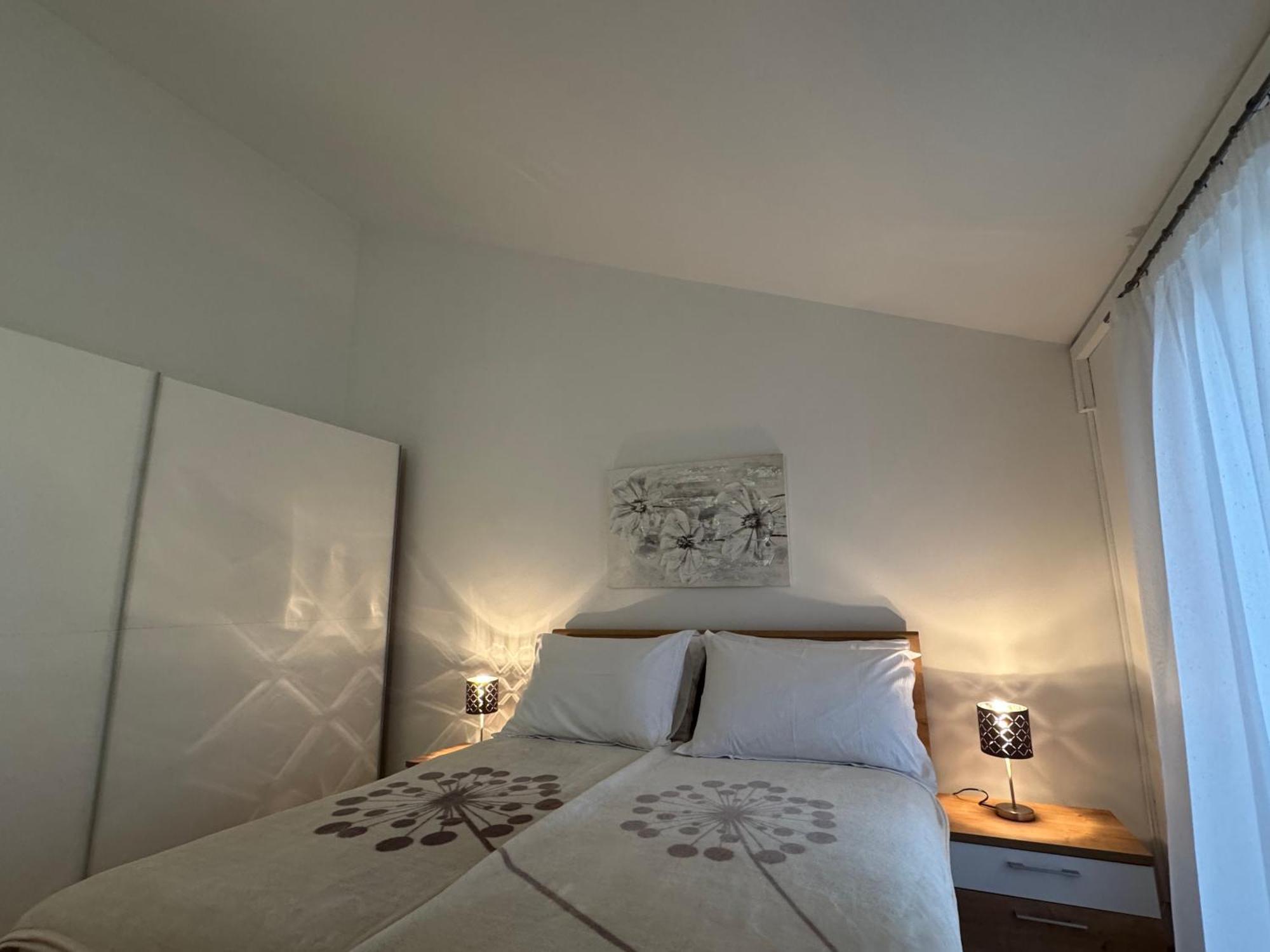 Apartment Pirun バスカ エクステリア 写真