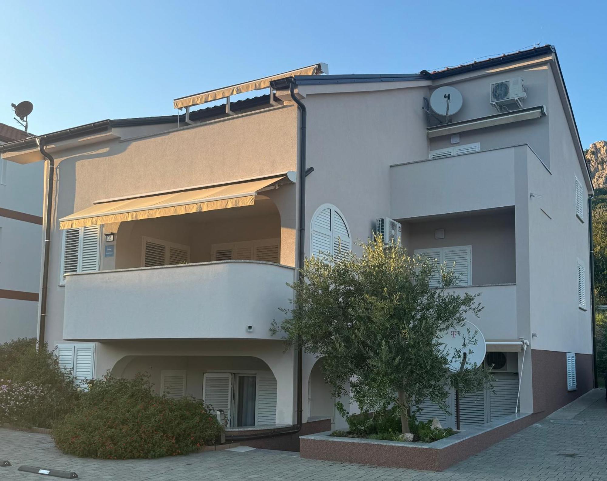 Apartment Pirun バスカ エクステリア 写真